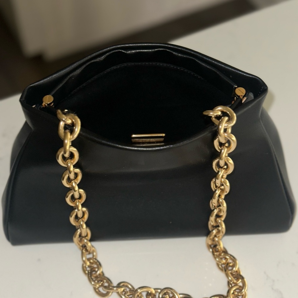 DeMellier Black and Gold Clutch with Sleek Design - Picture 5 of 8